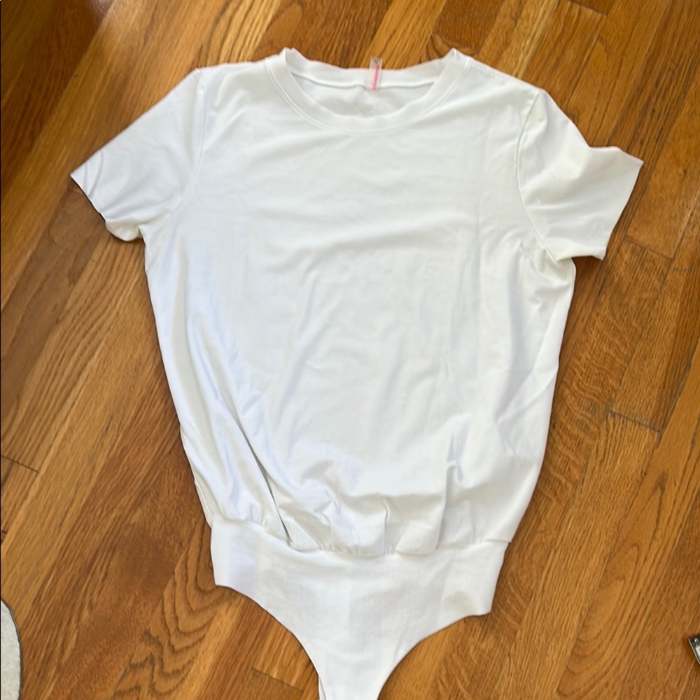 Commando White Short Sleeve Bodysuit size medium